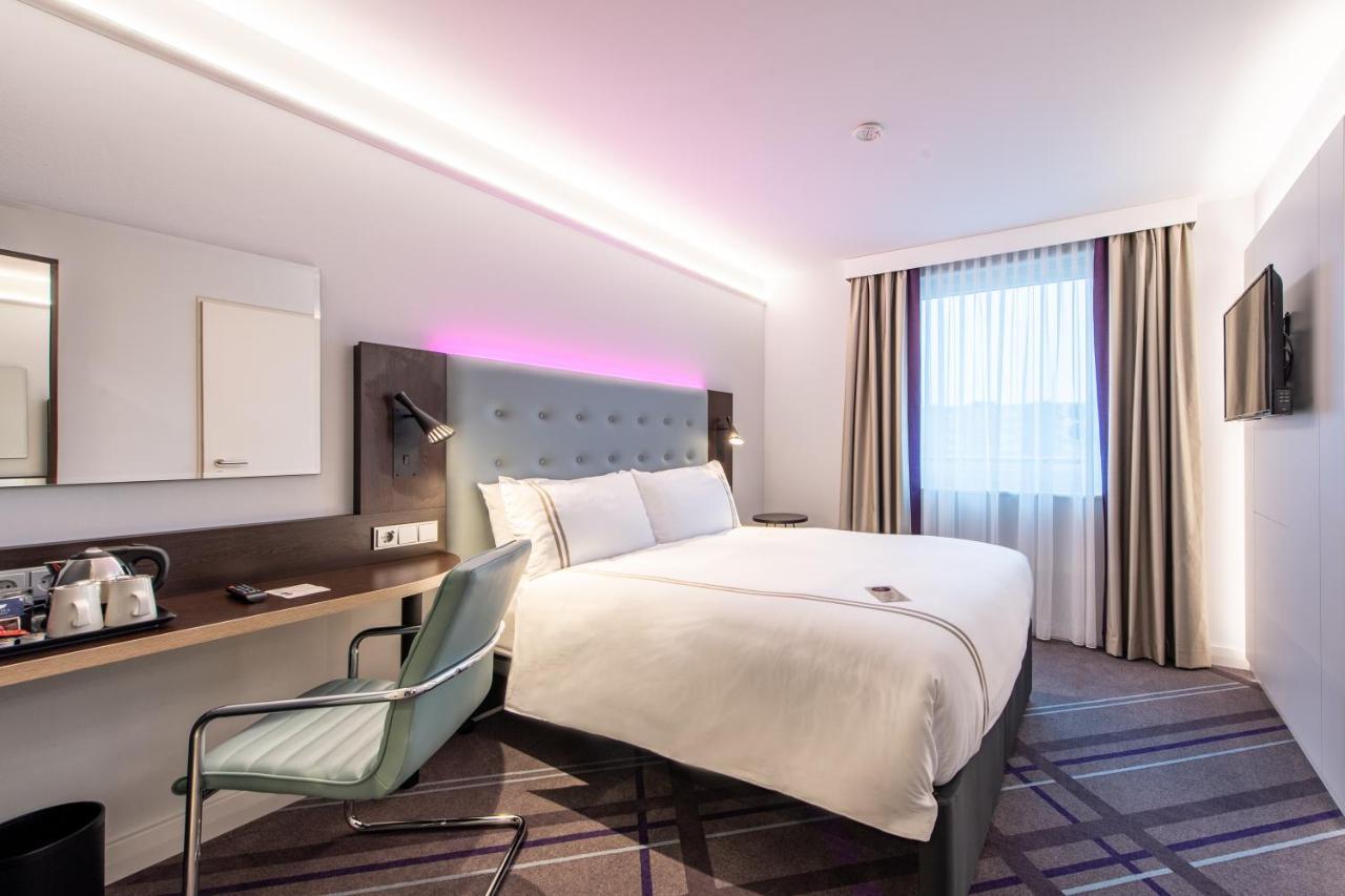 Premier Inn Nuernberg City Nordost Exterior foto